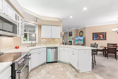 3187 S Waterford Ct, New Berlin, WI 53151 - Photo 27