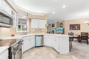 3187 S Waterford Ct, New Berlin, WI 53151 - Photo 27