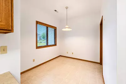 400 S Rice St #18, Whitewater, WI 53190 - Photo 7