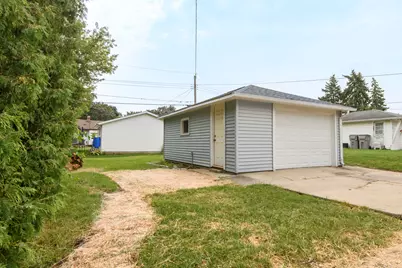 4808 S 24th St, Milwaukee, WI 53221 - Photo 33