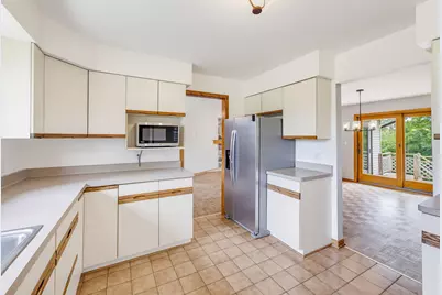 N5471  Loraine Dr, Fredonia, WI 53021 - Photo 15