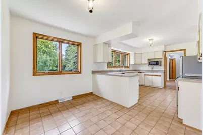 N5471  Loraine Dr, Fredonia, WI 53021 - Photo 13