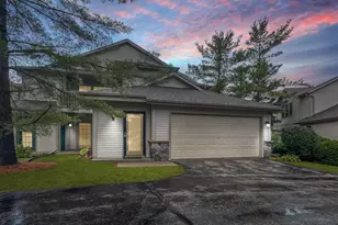 2264 Circle Ridge Rd, Delafield, WI 53018 - Photo 1