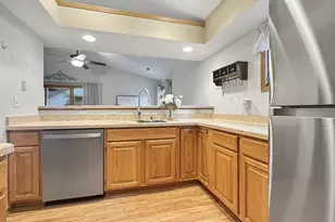 2264 Circle Ridge Rd, Delafield, WI 53018 - Photo 11
