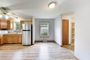 30450 76th St, Salem Lakes, WI 53168 - Photo 13