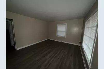 4132 N 51st Blvd, Milwaukee, WI 53216 - Photo 9