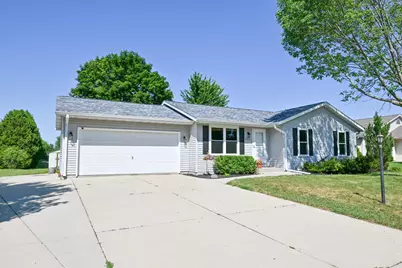 W201N16255  Ash Dr, Jackson, WI 53037 - Photo 21
