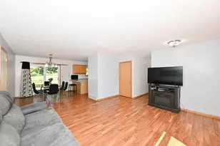 W201N16255 Ash Dr, Jackson, WI 53037 - Photo 5