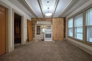 3720 W Dorothy Pl, Milwaukee, WI 53215 - Photo 25
