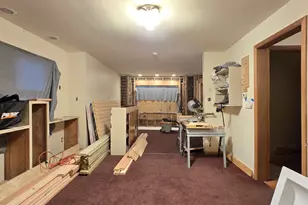 3720 W Dorothy Pl, Milwaukee, WI 53215 - Photo 5