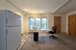 3720 W Dorothy Pl, Milwaukee, WI 53215 - Photo 19