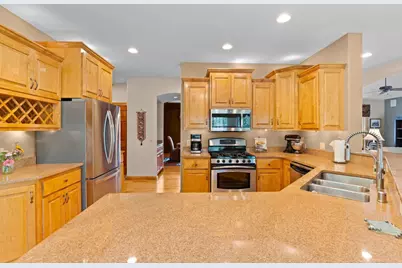 1704  River Lakes Rd, Oconomowoc, WI 53066 - Photo 9