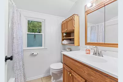 10403 S Chicago Rd, Oak Creek, WI 53154 - Photo 13