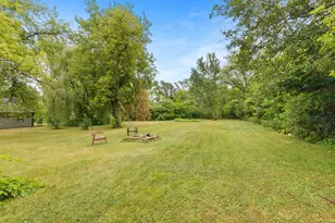10403 S Chicago Rd, Oak Creek, WI 53154 - Photo 31