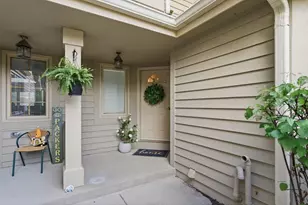 W240N2160 Dorchester Dr, Pewaukee, WI 53072 - Photo 1
