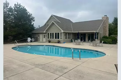 W240N2160  Dorchester Dr #11B, Pewaukee, WI 53072 - Photo 27