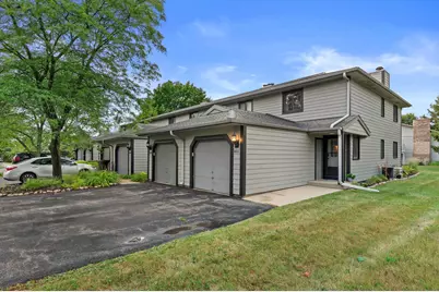801 S Imperial Dr, Hartland, WI 53029 - Photo 27
