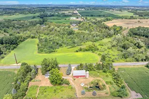W6339 Co Rd V, Lyndon, WI 53011 - Photo 29