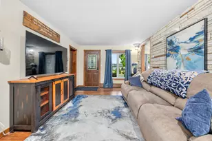 S94W14409 Groveway Ln, Muskego, WI 53150 - Photo 9