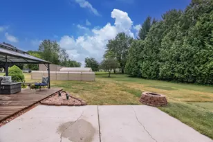 S94W14409 Groveway Ln, Muskego, WI 53150 - Photo 15