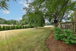 12311 W Woodland Ave, Wauwatosa, WI 53226 - Photo 33