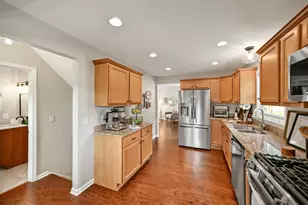 12311 W Woodland Ave, Wauwatosa, WI 53226 - Photo 17