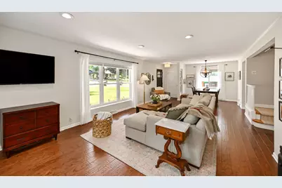 12311 W Woodland Ave, Wauwatosa, WI 53226 - Photo 7