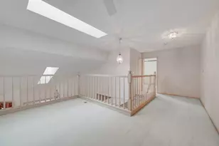 N21W24178 Dorchester Dr, Pewaukee, WI 53072 - Photo 9