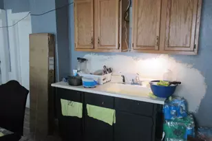 1822 S 10th St, Milwaukee, WI 53204 - Photo 35
