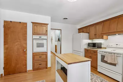 3358  Taylor Ave, Racine, WI 53405 - Photo 15