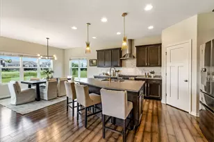 8211 W Highlander Dr, Mequon, WI 53097 - Photo 3