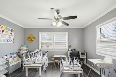 4022 N 49th St, Milwaukee, WI 53216 - Photo 7