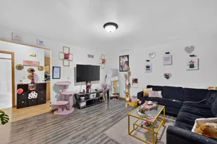 1532 S 37th St., Milwaukee, WI 53215 - Photo 21