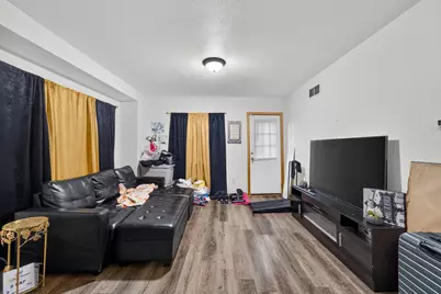 1532 S 37th St, Milwaukee, WI 53215 - Photo 15