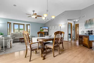 21563 Wolfe Run Ln, Galesville, WI 54630 - Photo 11