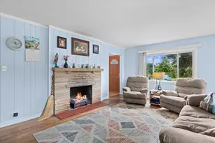 13706 W Meadow Ln, New Berlin, WI 53151 - Photo 29
