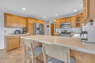 1223 Huron Trail, Sheboygan Falls, WI 53085 - Photo 7
