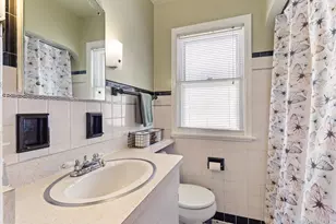3569 S 14th St, Milwaukee, WI 53221 - Photo 13
