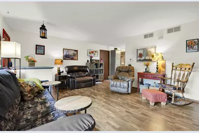 116  Kathy Ln, Darien, WI 53114 - Photo 5