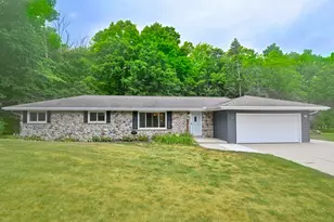 3059 S 149th St, New Berlin, WI 53151 - Photo 1