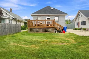 4029 Sheridan Rd, Kenosha, WI 53140 - Photo 17