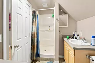 4029 Sheridan Rd, Kenosha, WI 53140 - Photo 13