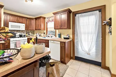 4029  Sheridan Rd, Kenosha, WI 53140 - Photo 5