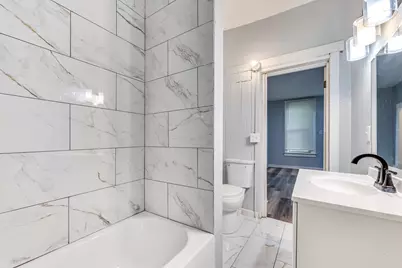 1215  Racine St, Racine, WI 53403 - Photo 17