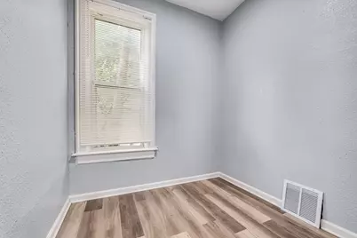 1215  Racine St, Racine, WI 53403 - Photo 7
