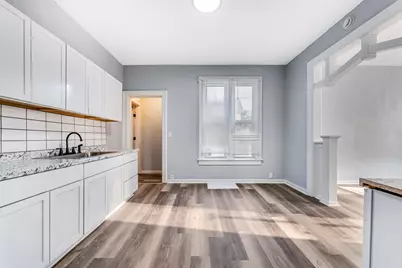 1215  Racine St, Racine, WI 53403 - Photo 5