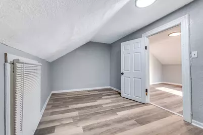 1215  Racine St, Racine, WI 53403 - Photo 25