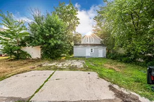 1215 Racine St, Racine, WI 53403 - Photo 29