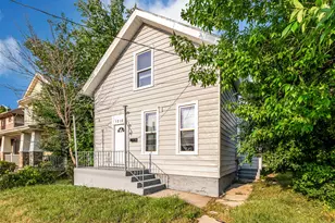 1215 Racine St, Racine, WI 53403 - Photo 1
