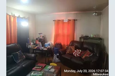 4239 N 38th St, Milwaukee, WI 53216 - Photo 7